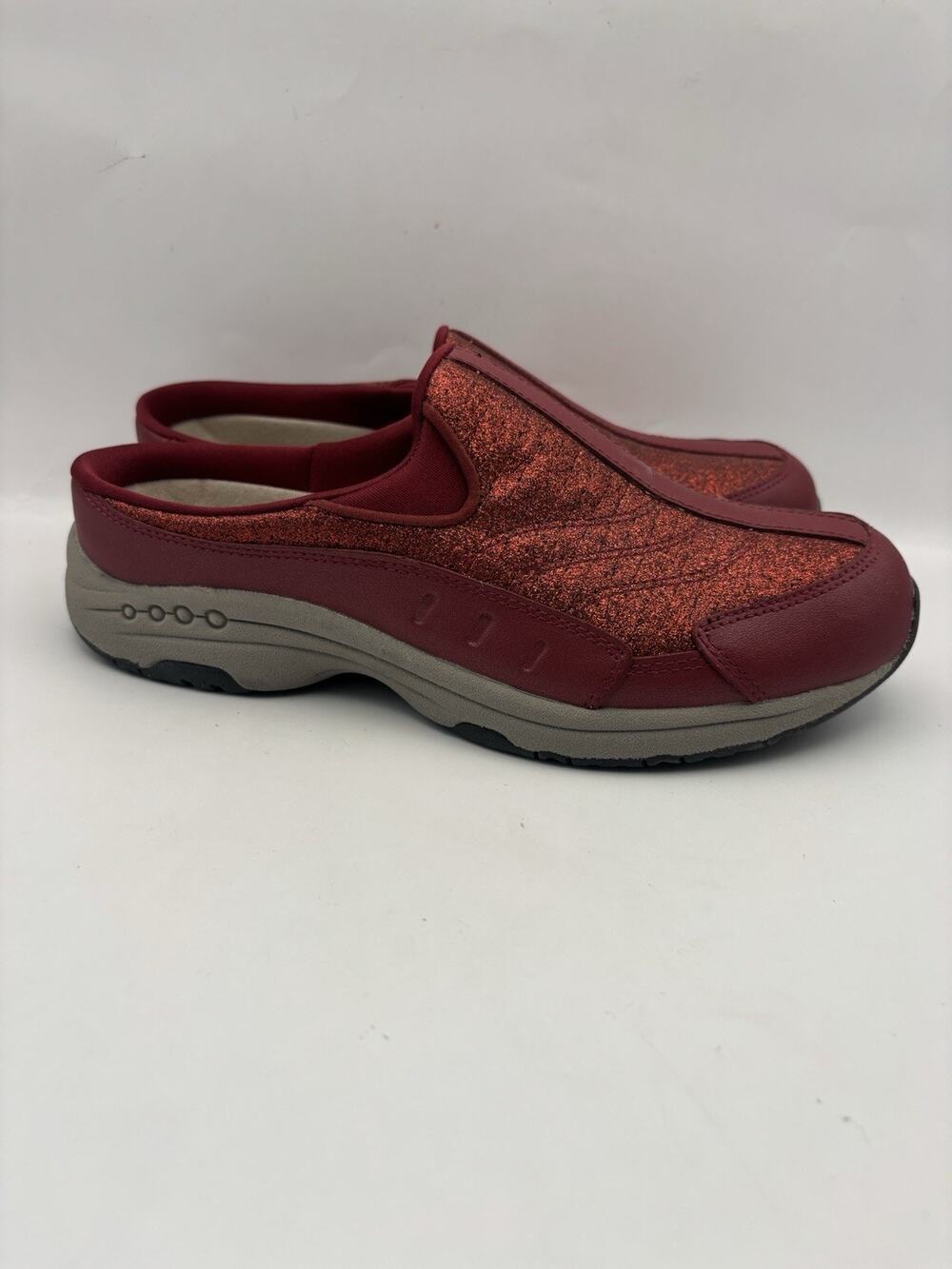 Easy Spirit Traveltime Red Glitter Clogs Women Size 7.5